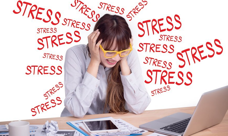 10 Dấu HiệuCho Thấy Bạn Đang Bị Căng Thẳng Kéo Dài