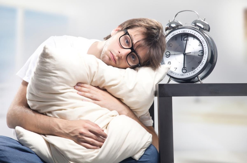 Bệnh Mất Ngủ Kéo Dài Có Nguy Hiểm Không? Nguyên Nhân Và Cách Cải Thiện Hiệu Quả