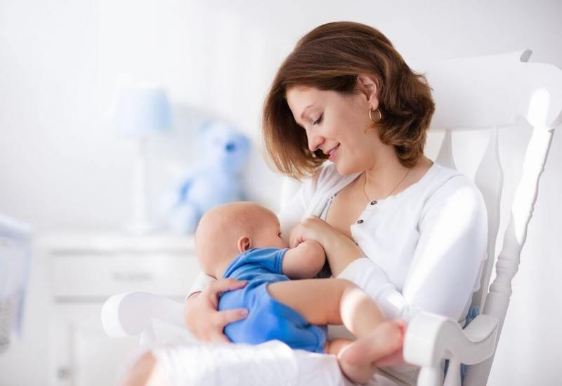 Chăm Sóc Sức Khỏe Cho Trẻ Sơ Sinh Đúng Cách – Bí Quyết Giúp Bé Phát Triển Toàn Diện